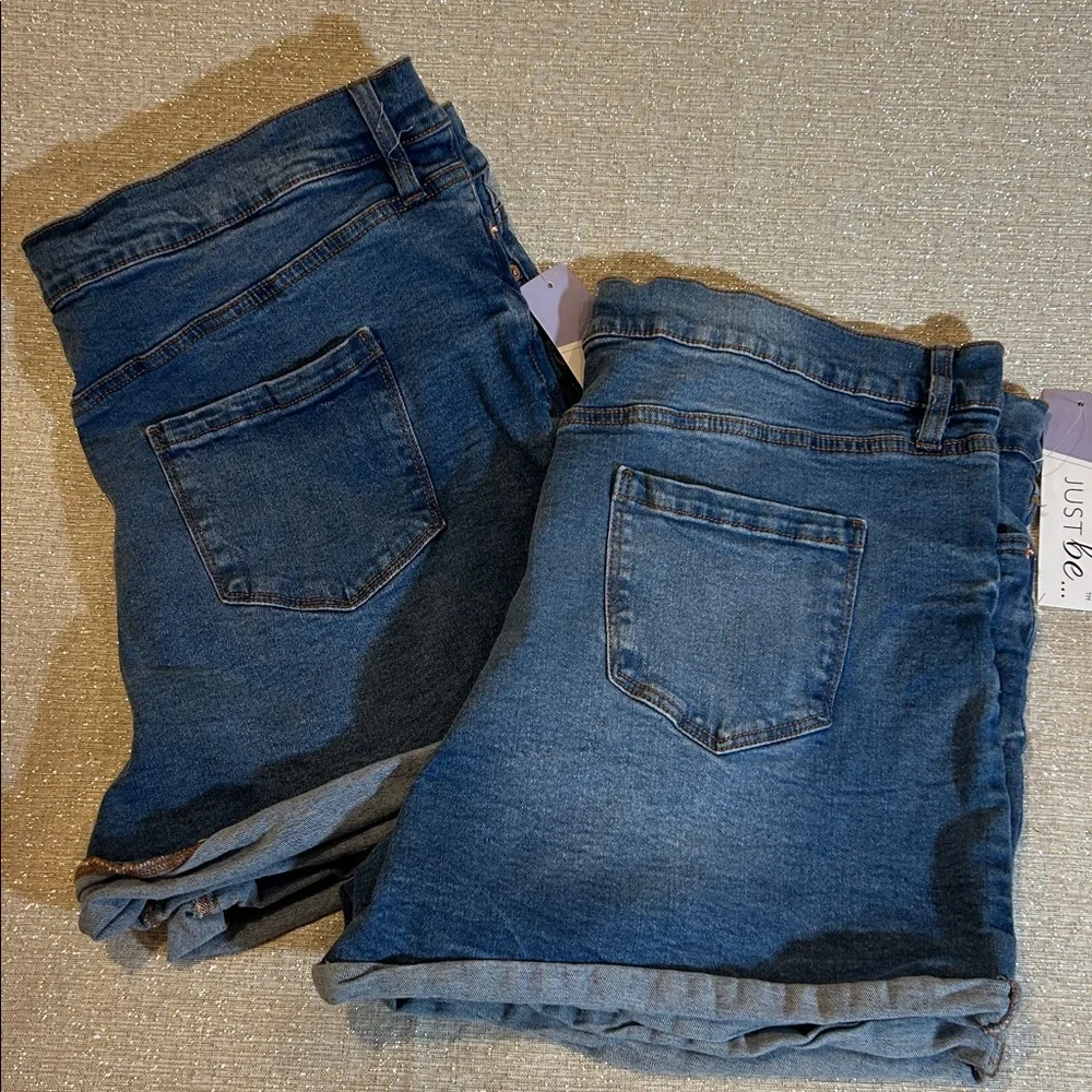 NWT JUST BE Denim Shorts BUNDLE High Waist Medium Wash Classic 5 Pocket Style XL - Picture 4 of 8